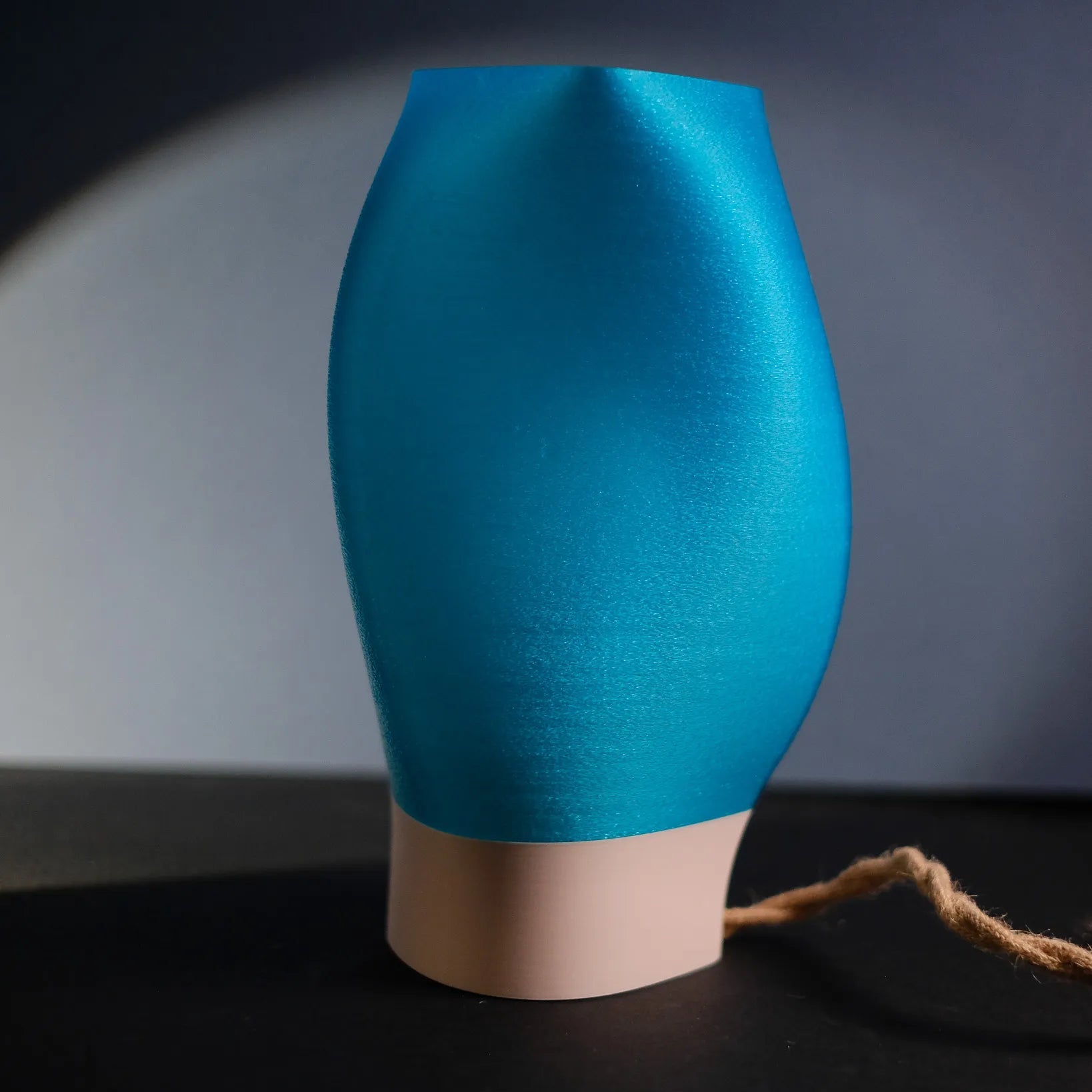 Morphis Lamp